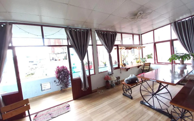 Homestay HoLo