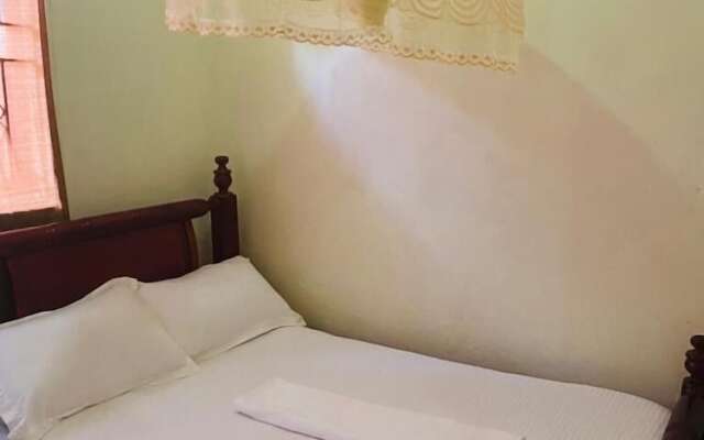 Kalifonia Guest House