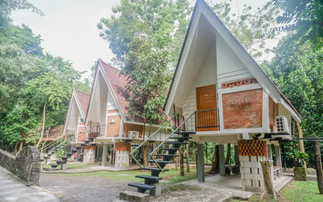 Urbanview Resort Kampoeng Media Yogyakarta by RedDoorz