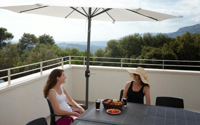 Keshet Eilon Villas and Suites