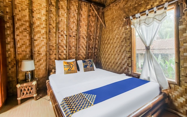 Hotel O Desa Wisata Bangunharja – Guest Rooms – Bangunharja