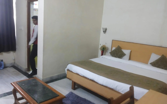 Hotel Mohan Raj Vilas