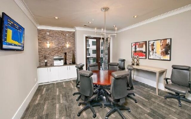 Oakwood At 3151 Stillhouse Creek Dr.