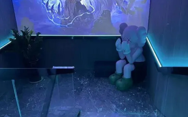 Rex Kings E-sports Hotel