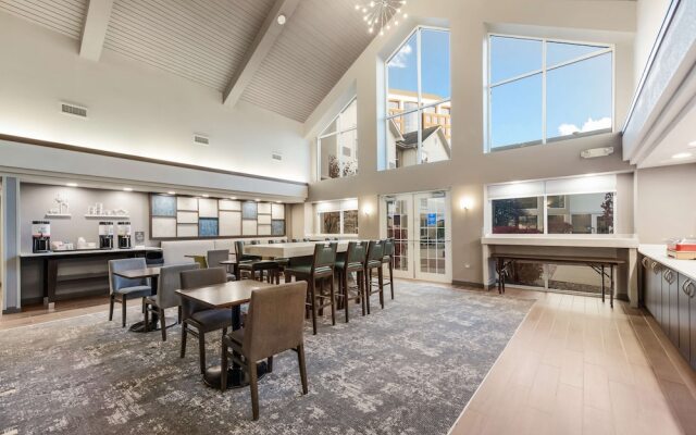 Candlewood Suites Chicago/Hoffman Estates
