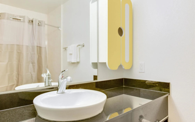 Studio 6-Houston, TX - Westchase