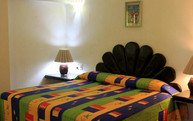 Suites Plaza del Rio - Family Hotel Malecon Centro