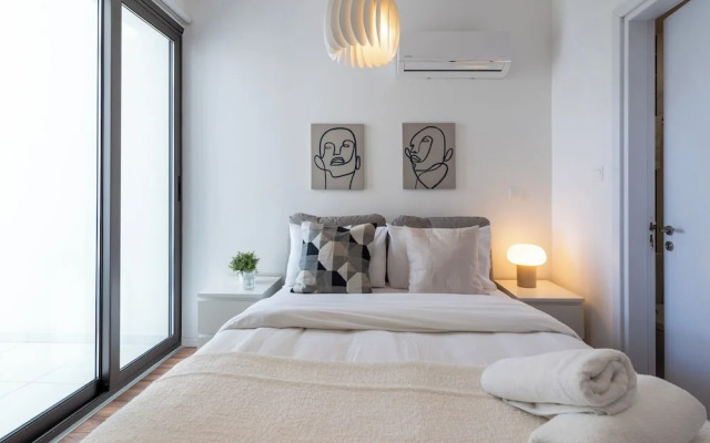 Pauhad 3 - Larnaca Studios & Apts