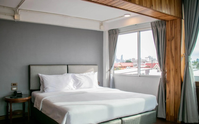 Lamphu Tree House Boutique Hotel