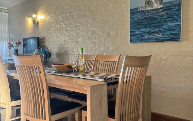 Dolphin View Self Catering