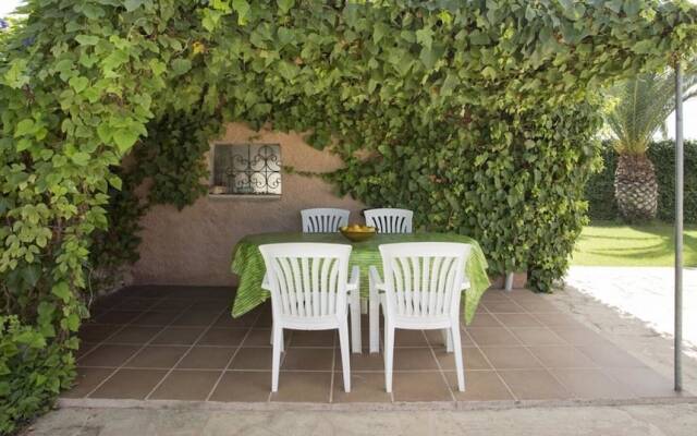 Villa - 2 Bedrooms with Pool - 103231