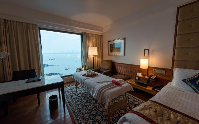 InterContinental Marine Drive Mumbai by IHG