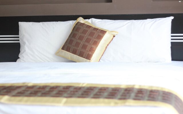 Emirates Hotel