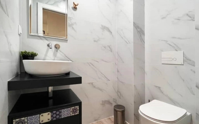 GuestReady - Top View Apt at Historical Center