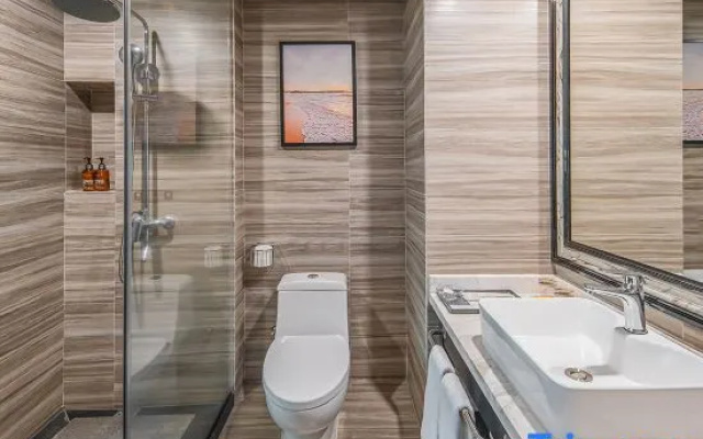 Vienna Classic Hotel (Huaiji Center Branch) – Bathroom – Zhaoqing