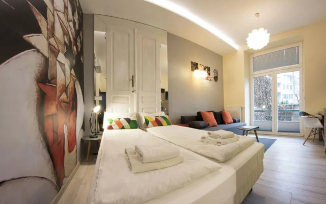 M57 by SelfServicedApartmetns