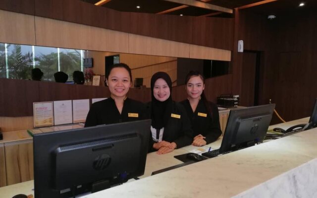 Goldenbay Hotel