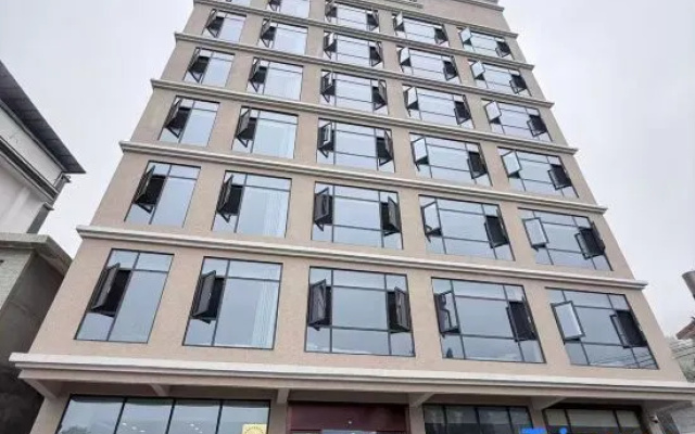 Wumeng Grand Hotel (Wumeng Grass Plain) – Exterior – Liupanshui