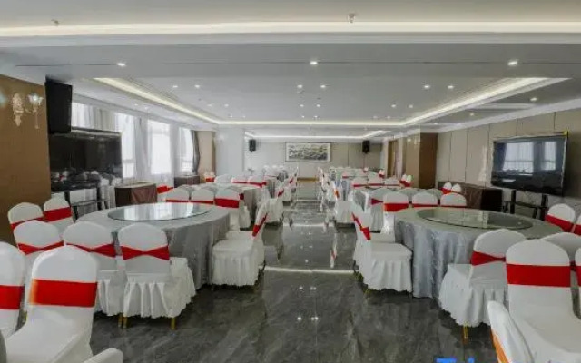Vienna Hotel ( Weifang Fangzi Hotel )
