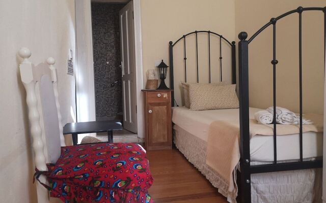 Ayvalik Sarigelin Pansiyon