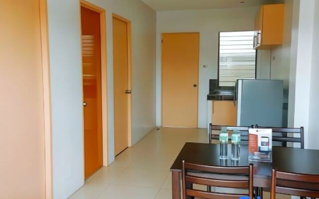 RedDoorz Plus near Talisay Town Center