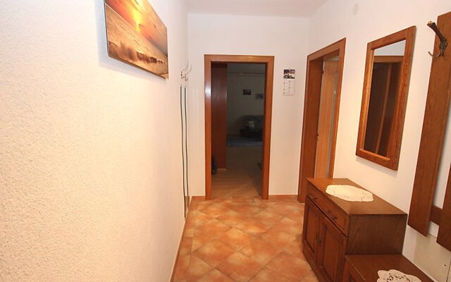 Am Birkenhain 13930