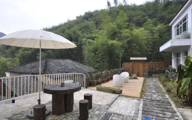 Hangzhou Lepu Shanjing Boutique Hostel