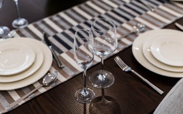 EDEN'S Homes & Villas - Anantara Palm Residences