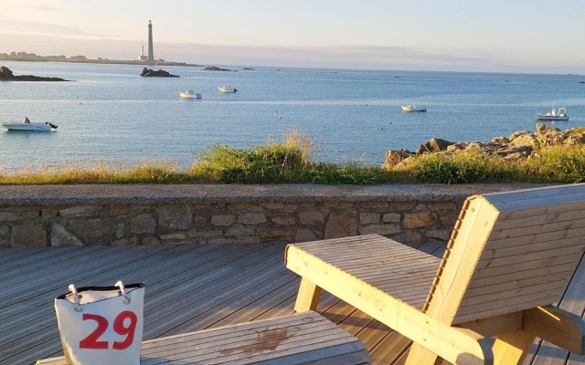 Beachfront Apartment in Plouguerneau