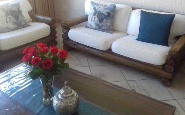 Lilly Self-Catering