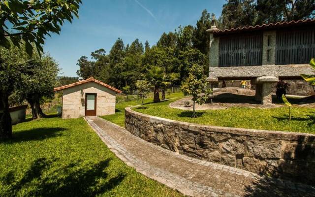 Rustic Home with Pool in A Valderez by Izibookings