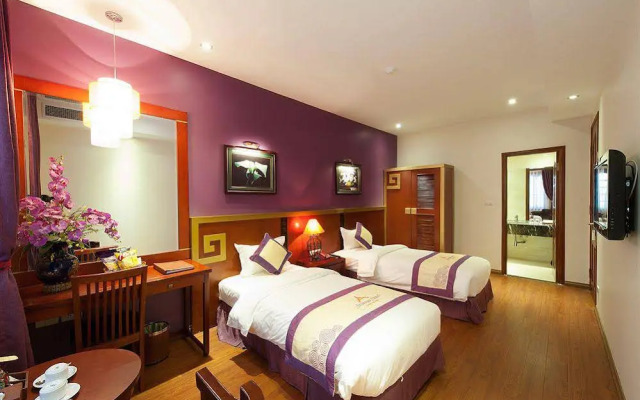Aranya Hotel