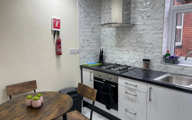 City Road Birmingham Studios from Oofy