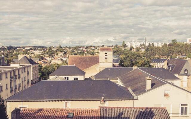La Maison de la Liberté Studio Jules Verne