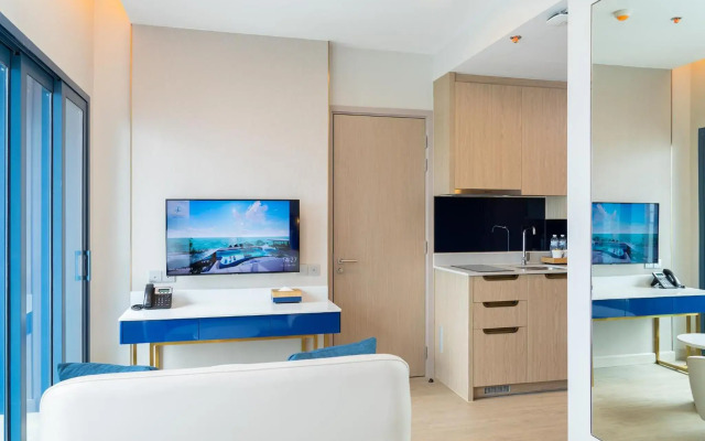 S. Sriracha Hotel and Residence