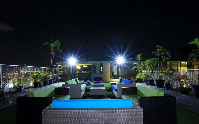 Collection O 14 Sun Boutique Hotel