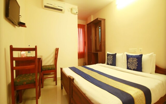 OYO 4824 Hotel Star