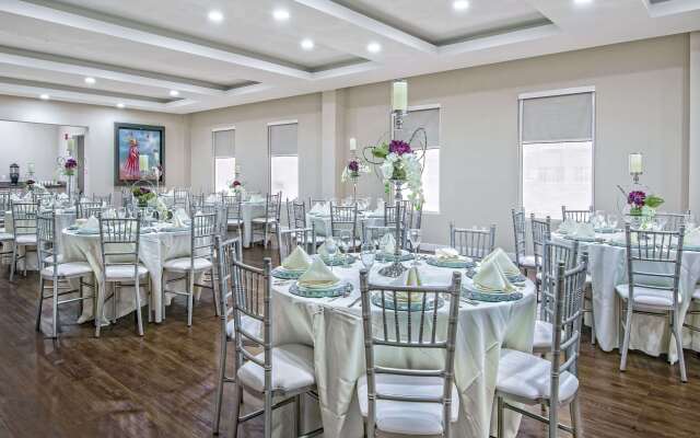 Hawthorn Extended Stay by Wyndham McAllen