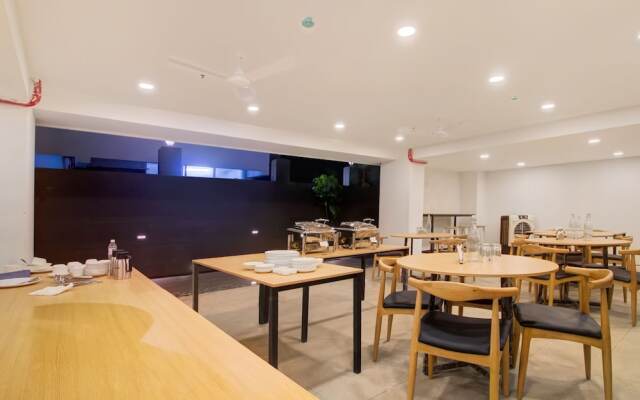 OYO Townhouse 177 Balewadi