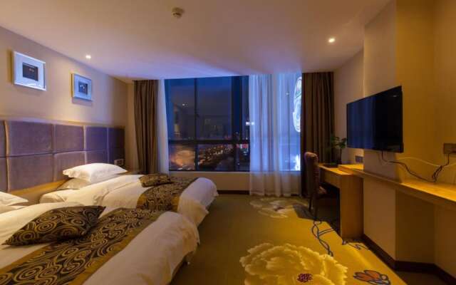 Yeste Hotel Train Station Branch