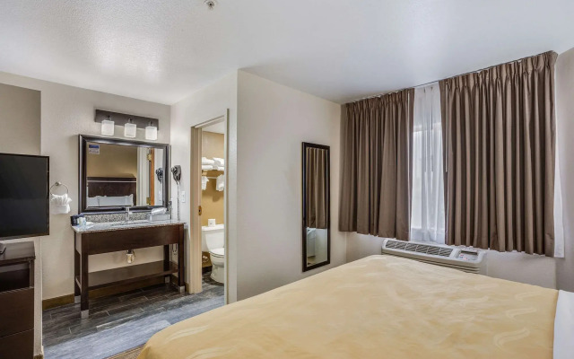 Quality Inn & Suites Meridian - West Boise