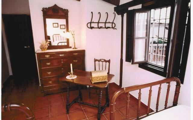 Casa De La Torre Hospederia