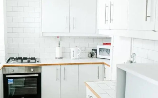 Three Bed London Apartment