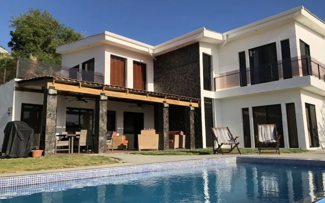 Casa Oli Mar