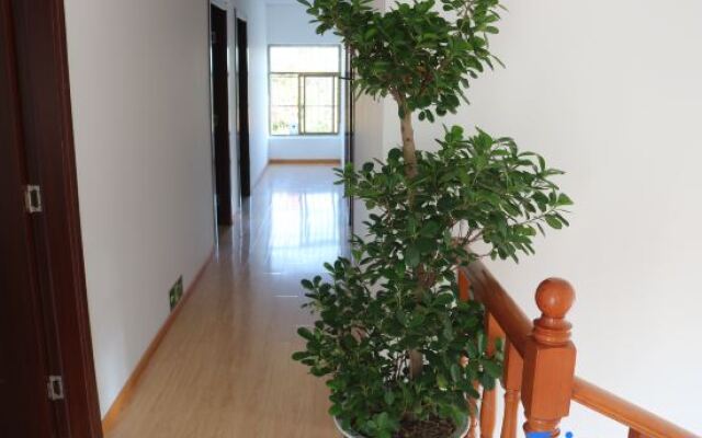 Jingzhen Inn
