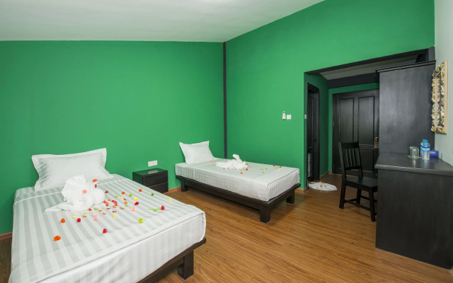 Traveller Lodge Ngapali by River Top - Hostel