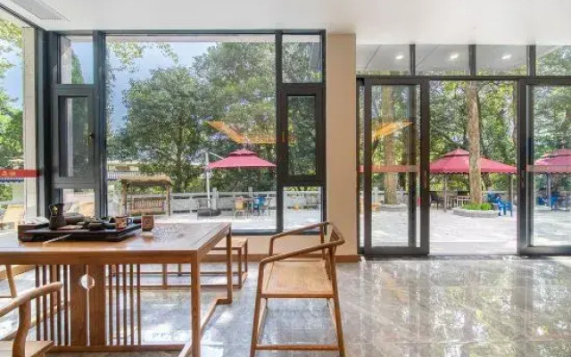 Babaling Leisure Hostel