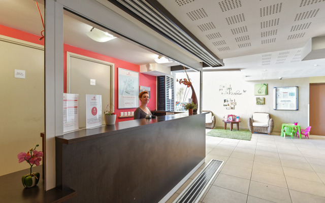 Comfort Aparthotel Six-Fours