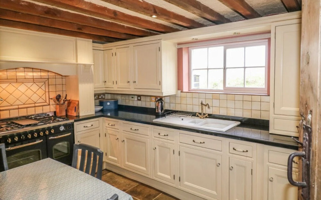 Blacking Mill Cottage