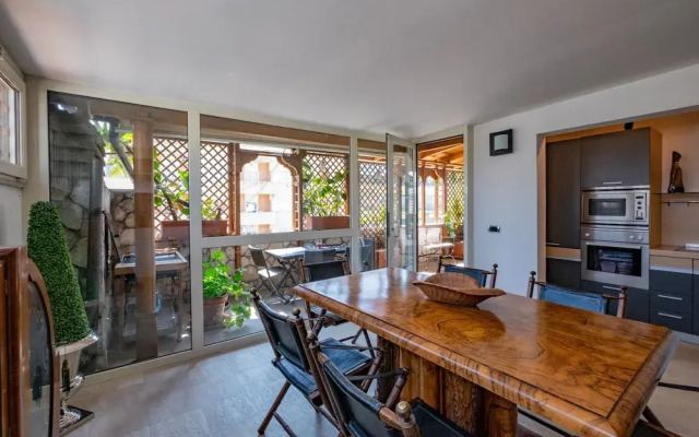 Amazing Penthouse by Caracalla